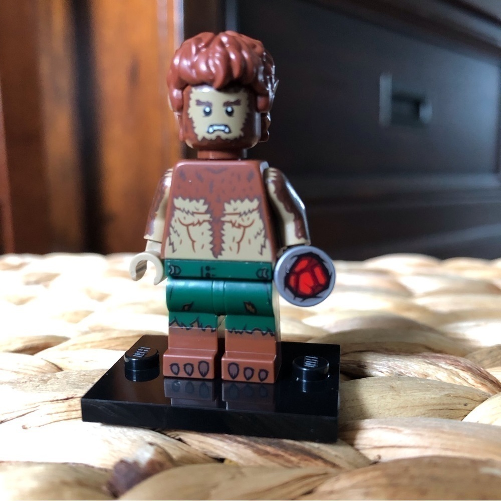 Lego Marvel : The Werewolf Mini Figure